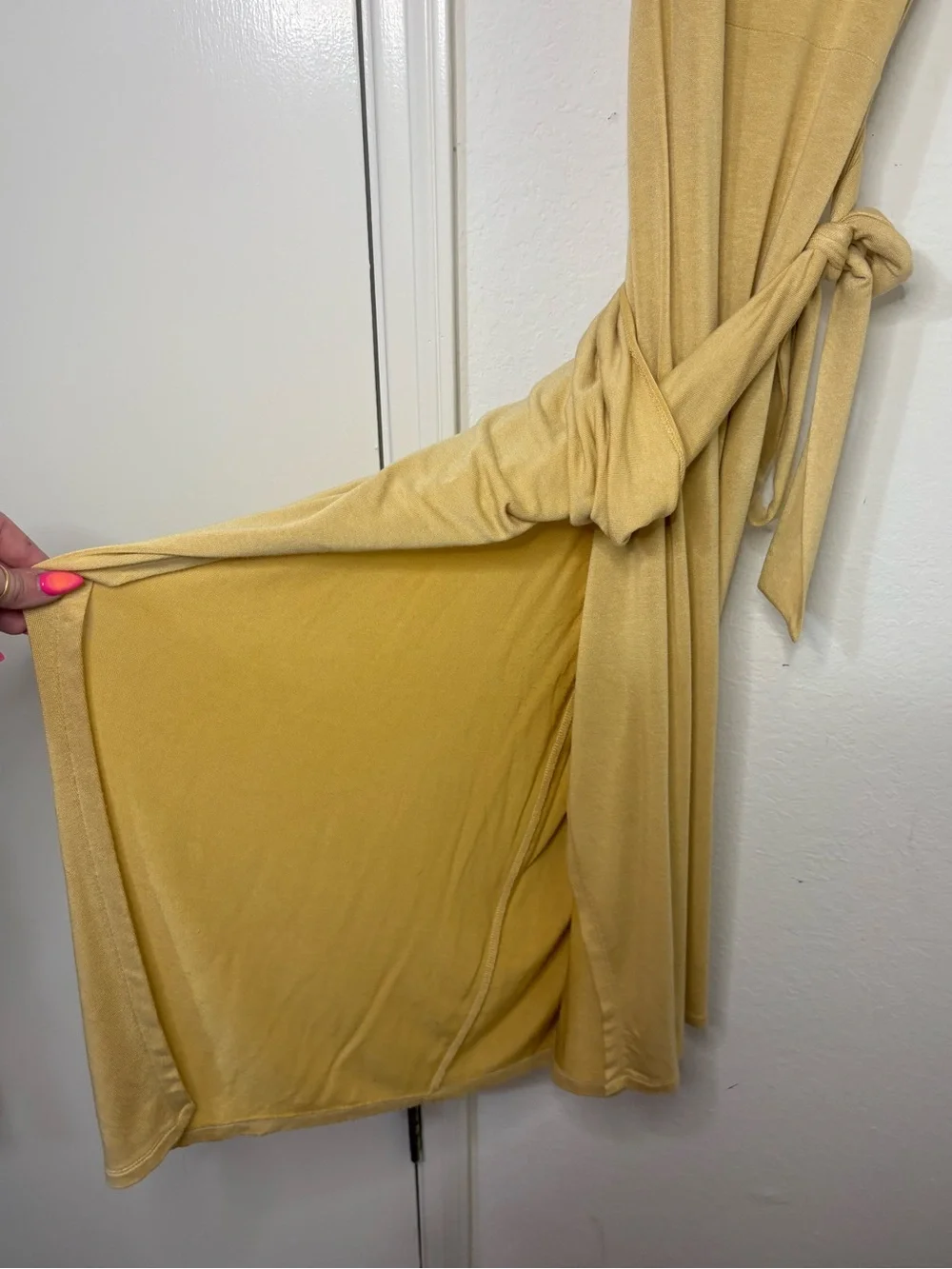 Vince Yellow Scoop Neck Camisole Wrap Dress Rayon size Small